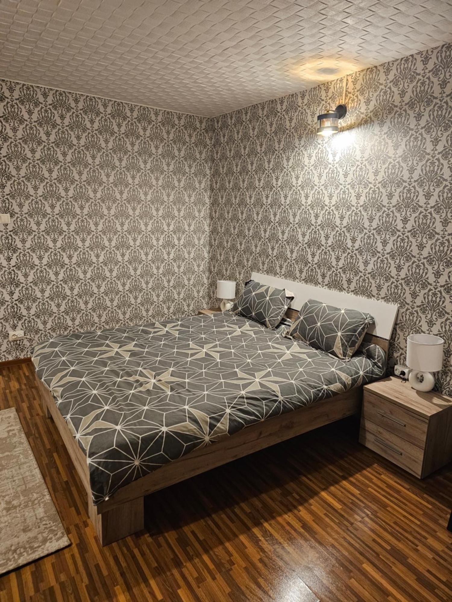 Garsoniera Dary Bloc G2Str Mihai Bravu Turnu Măgurele Esterno foto