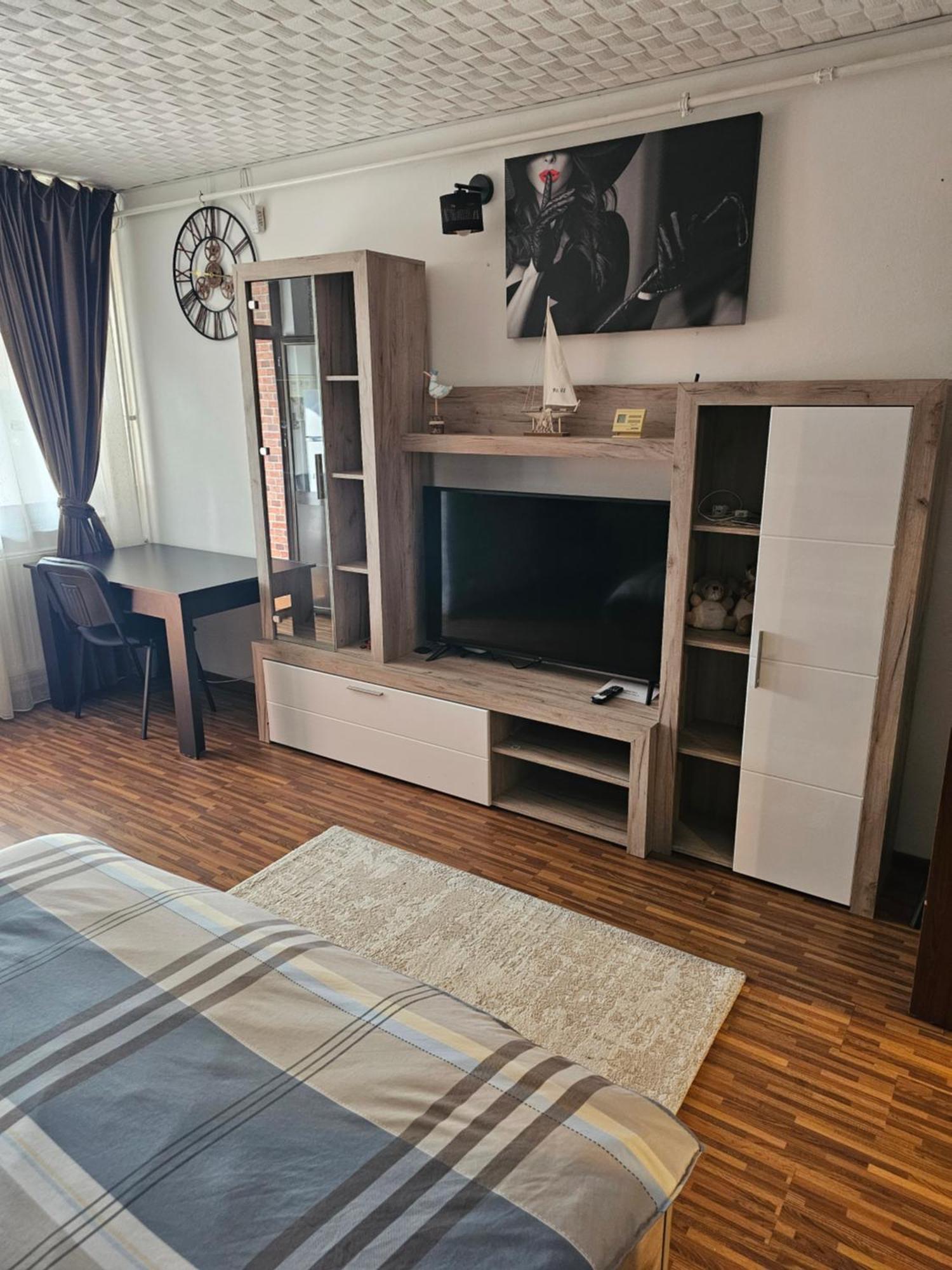 Garsoniera Dary Bloc G2Str Mihai Bravu Turnu Măgurele Esterno foto